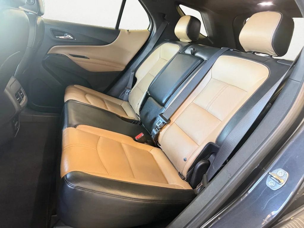 Used 2022 IRON GRAY METALLIC Chevrolet Premier image 10