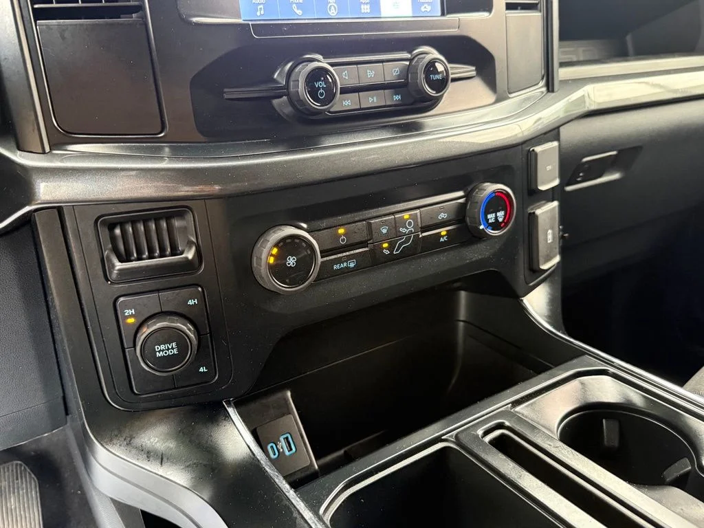 Used 2023 White Ford XL image 17