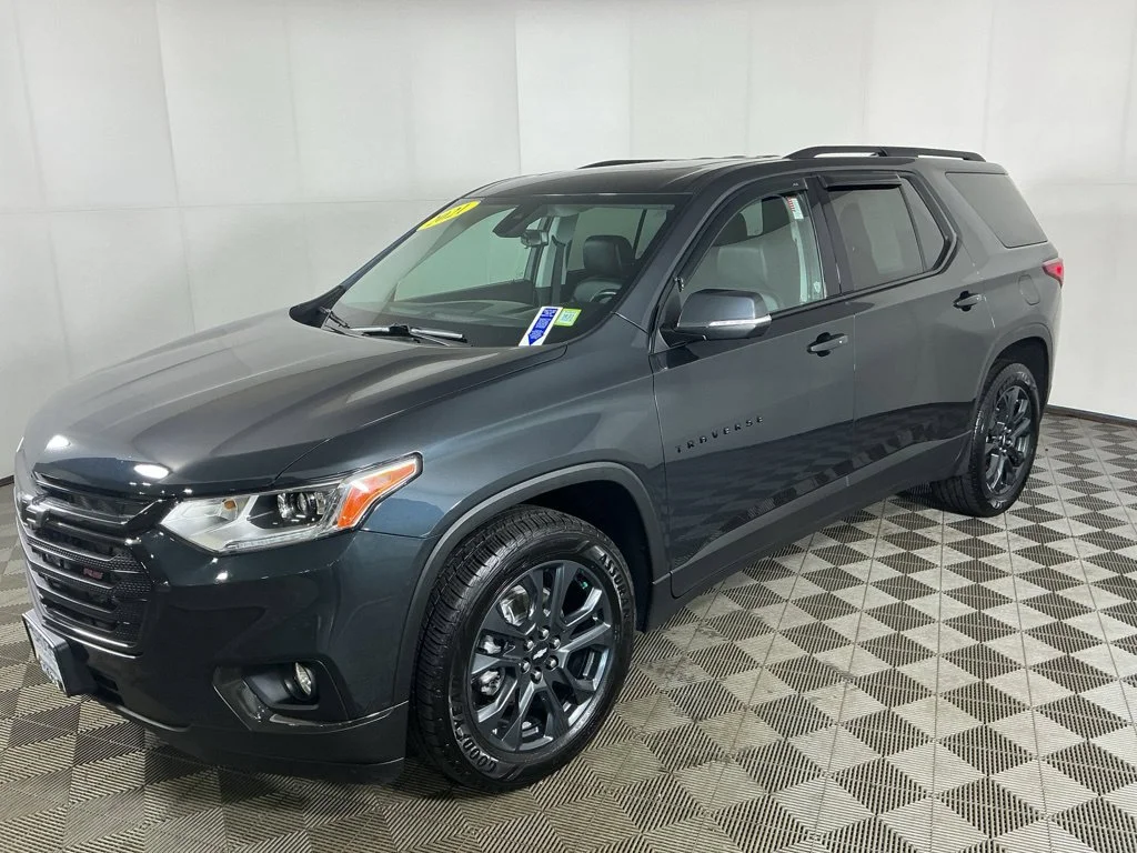Used 2021 Gray Chevrolet RS image 5