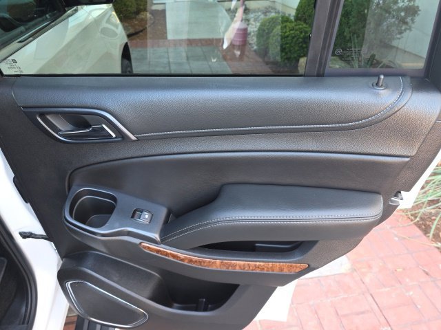 Used 2018 Beige Chevrolet Premier image 37