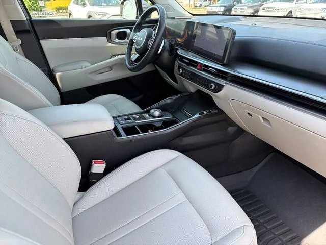 Certified Used 2025 Beige Kia EX image 24