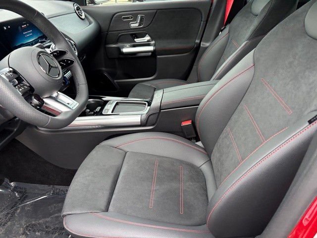 New 2026 MANUFAKTUR Patagonia Red Metallic Mercedes-Benz AMG® GLA 35 4MATIC® SUV image 11