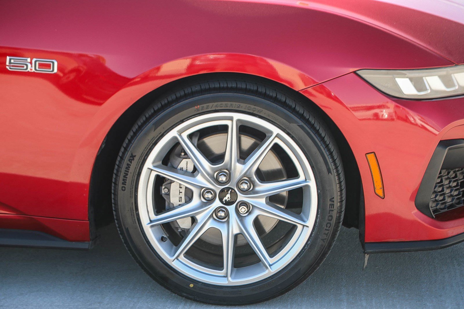 Used 2024 Rapid Red Metallic Tinted Clearcoat Ford GT Premium image 9