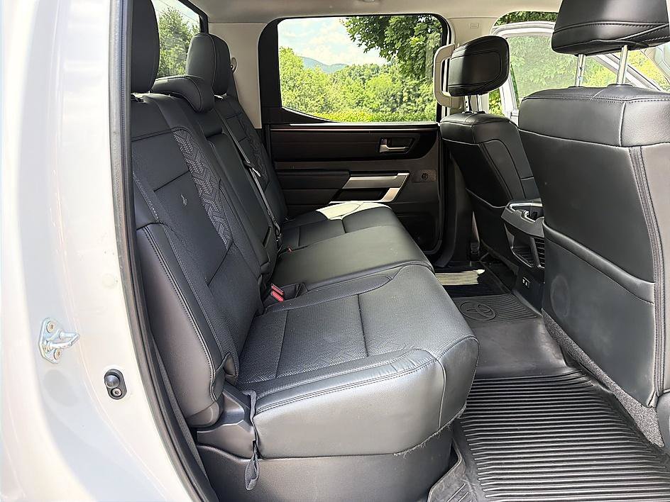Used 2024 Ice Cap Toyota SR5 image 20