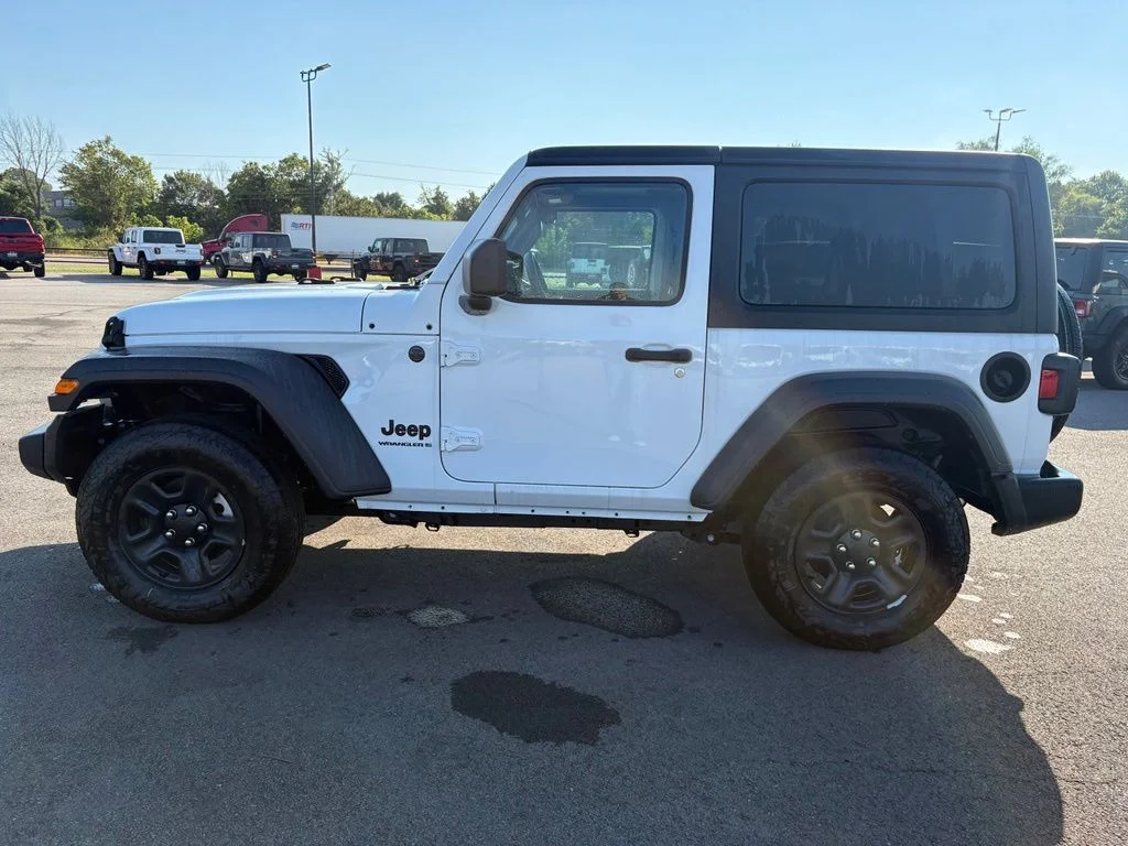 New 2026 Bright White Clear-Coat Exterior Paint Jeep Sport image 4