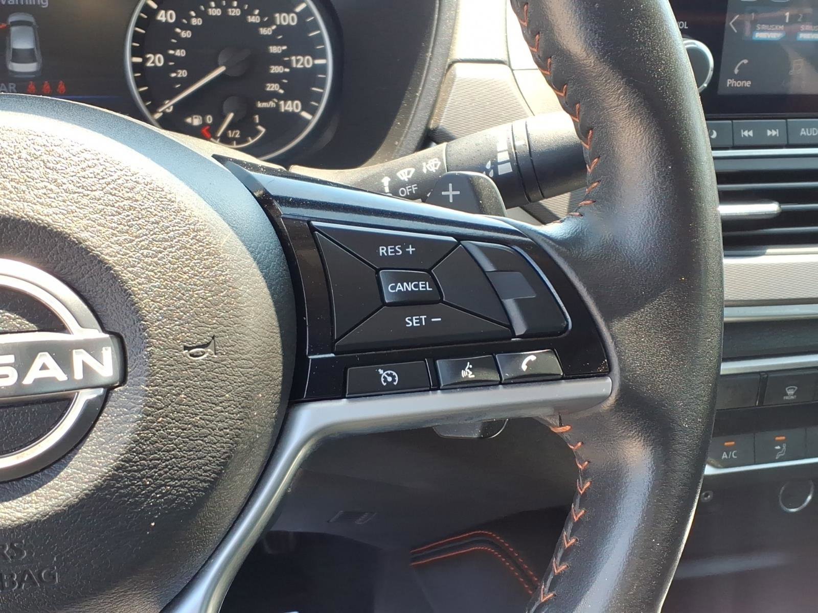 Used 2024 Glacier White Nissan 2.5 SR image 11