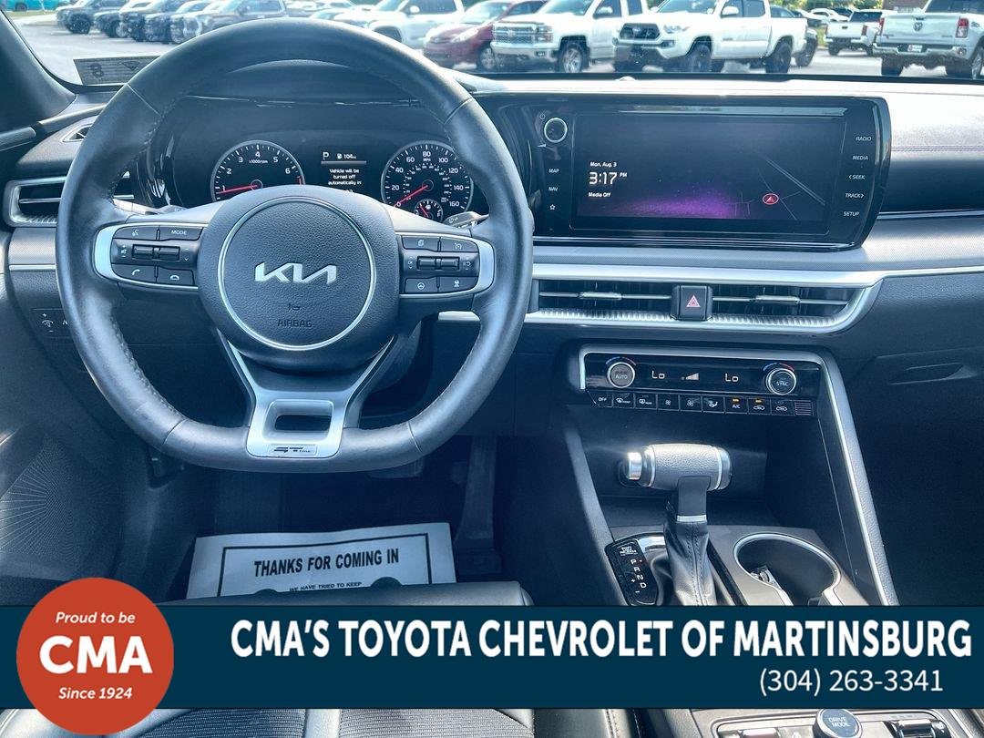 Used 2024 Glacial White Pearl Kia GT-Line image 10
