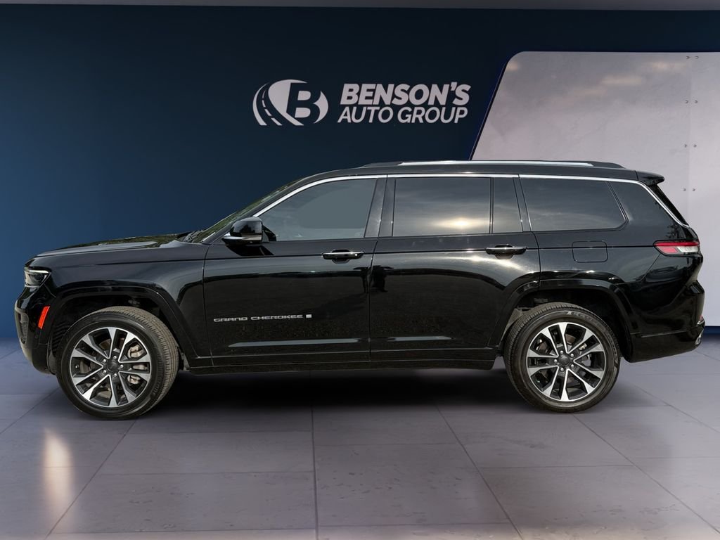 Used 2022 Black Jeep Overland image 2