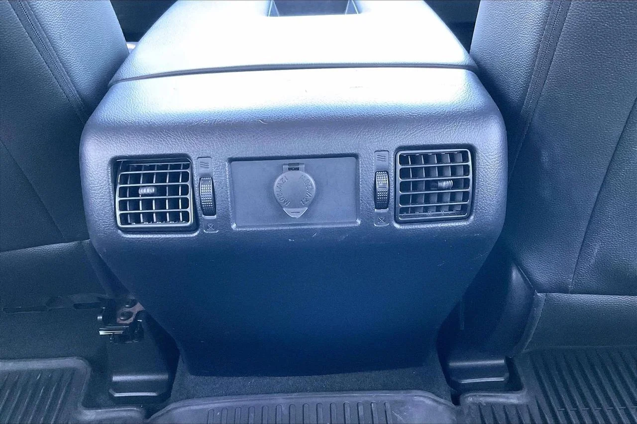 Certified Used 2019 Red Toyota SR5 image 17