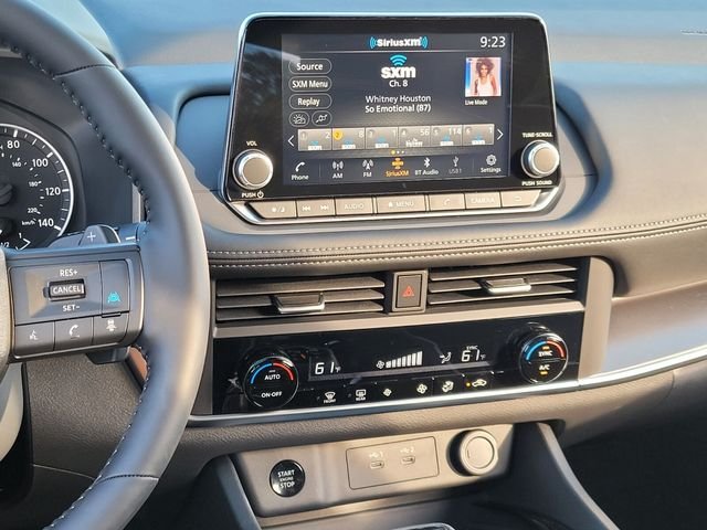 2026 Nissan Rogue SV - Photo 18