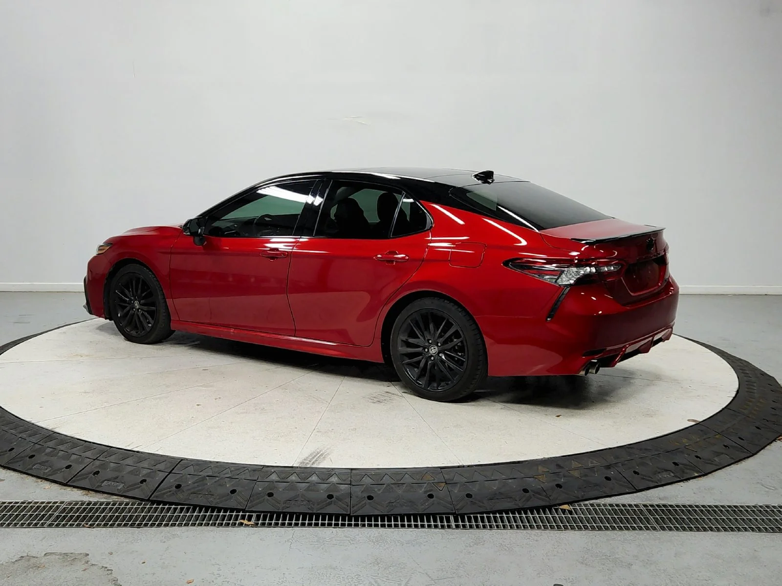 Used 2022 Red Toyota XSE image 6