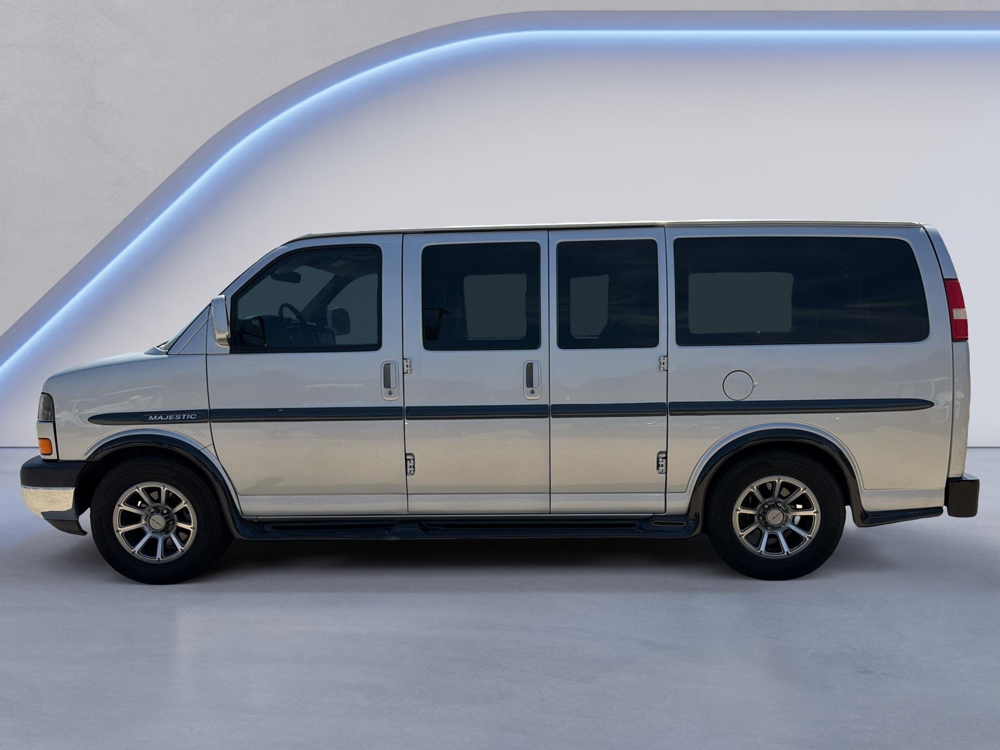 Used 2014 Quicksilver Metallic GMC Upfitter image 9