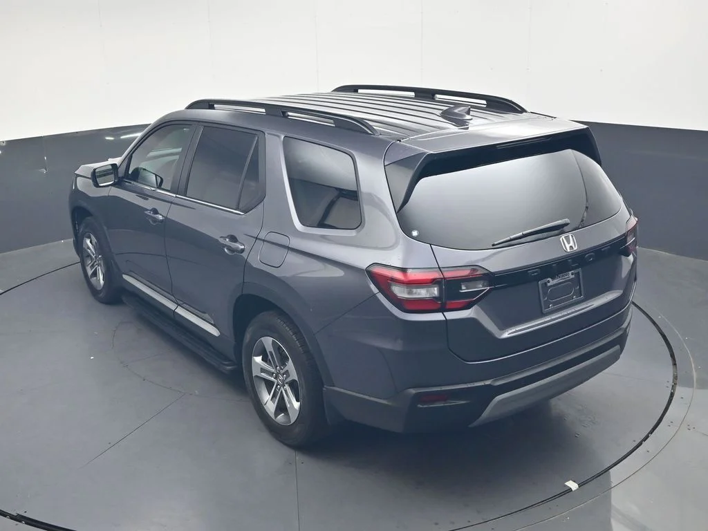 Used 2025 Modern Steel Metallic Honda EX-L image 36