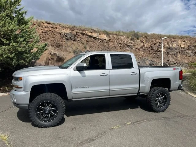Used 2018 Silver Ice Metallic Chevrolet LT image 2