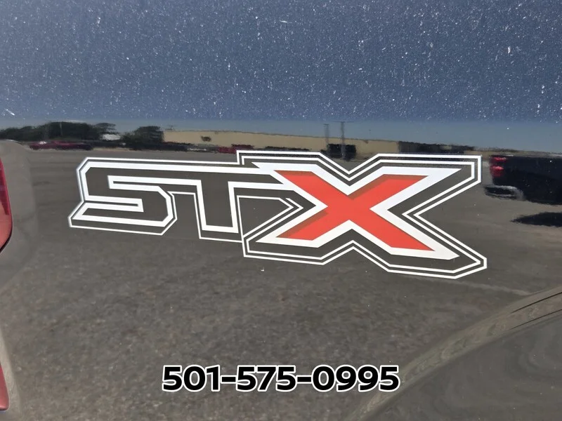 Used 2020 Black Metallic FORD XL image 11