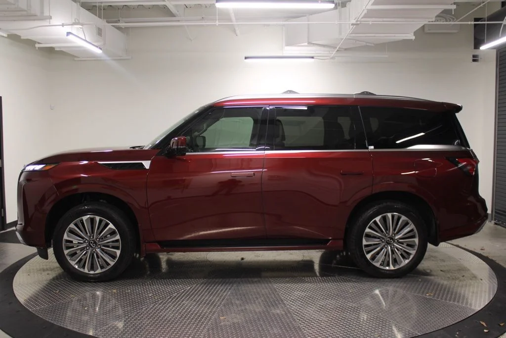 New 2025 COULIS RED INFINITI SENSORY image 2