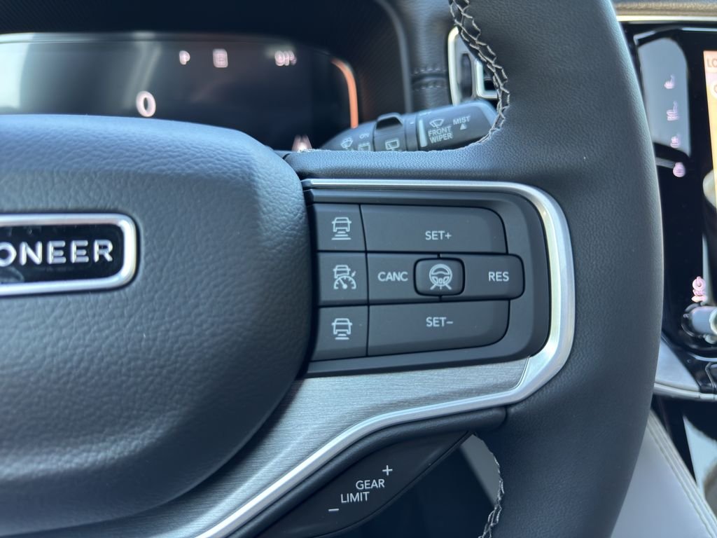 New 2026 Fathom Blue Pearlcoat Jeep Base image 27