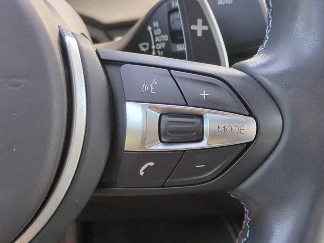 Used 2020 White BMW Base image 25