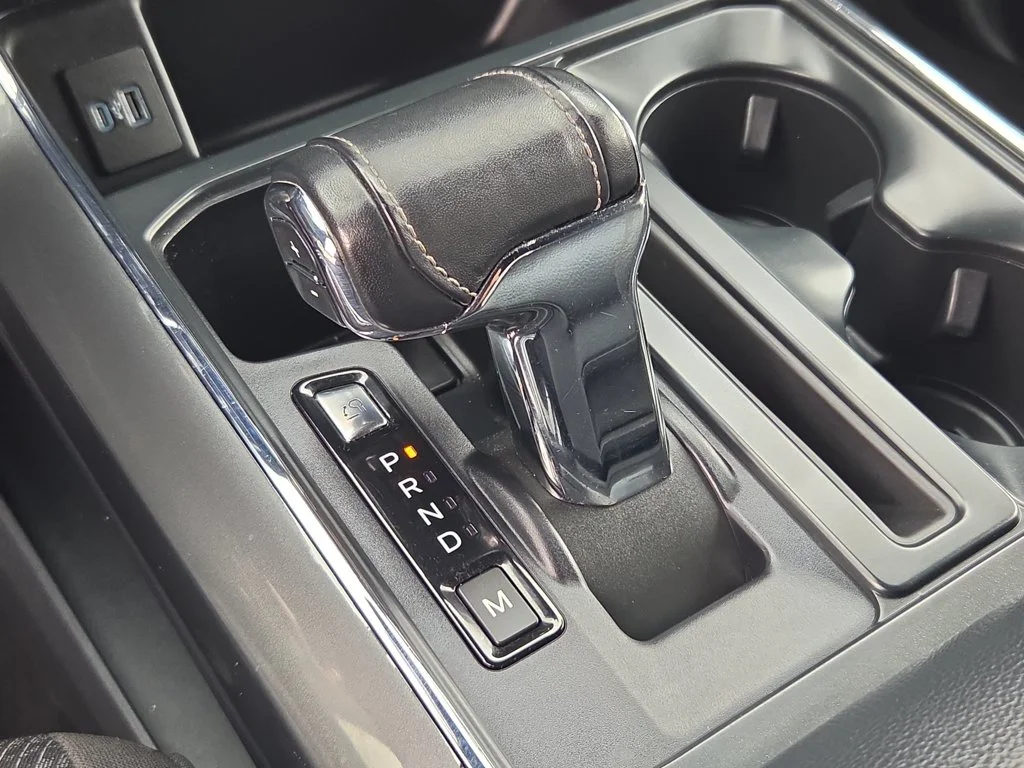 Used 2023  Ford XLT image 17