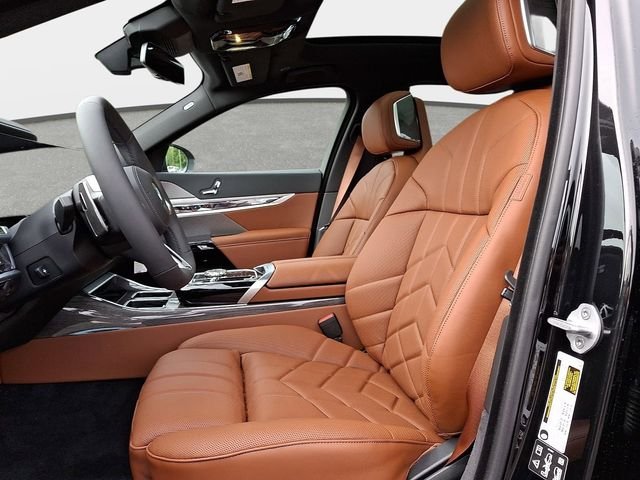 New 2026 Black Sapphire Metallic BMW 760i xDrive image 11