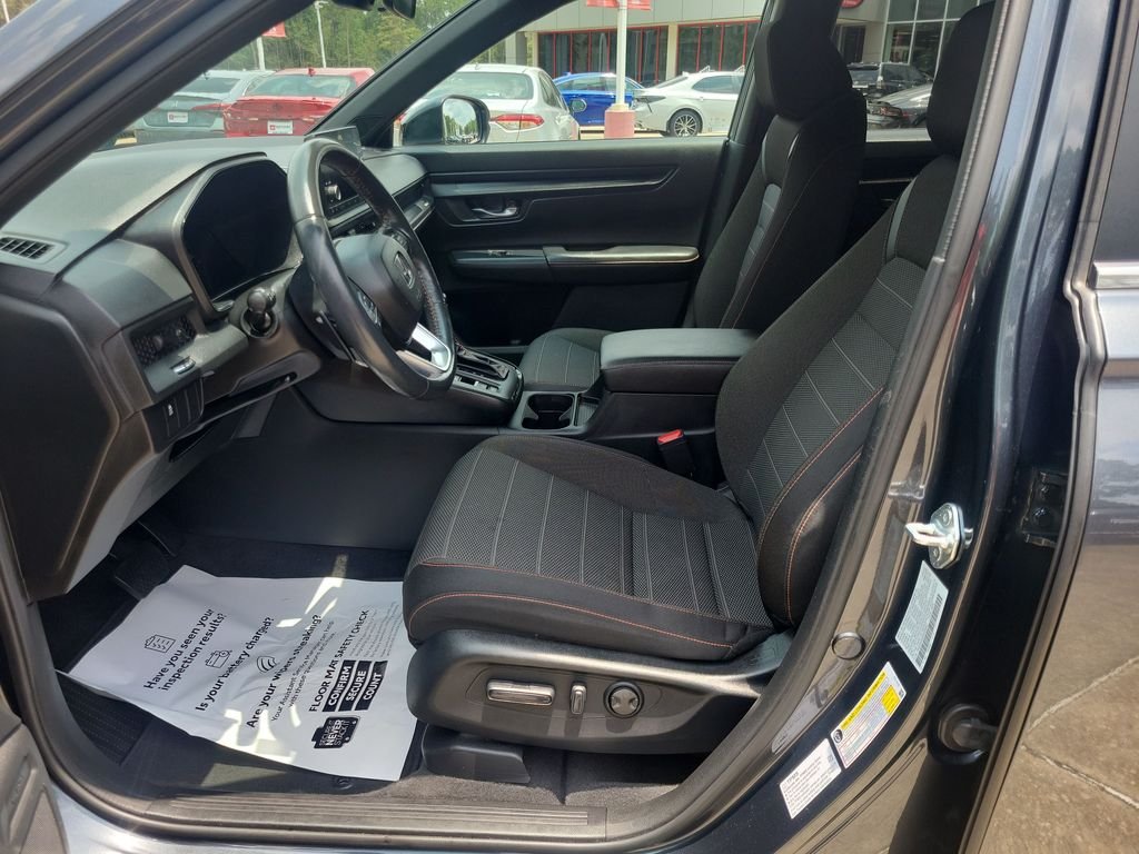 Used 2023  Honda Sport image 16