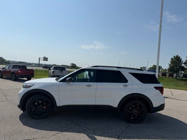 Used 2023 White Metallic Ford ST image 4