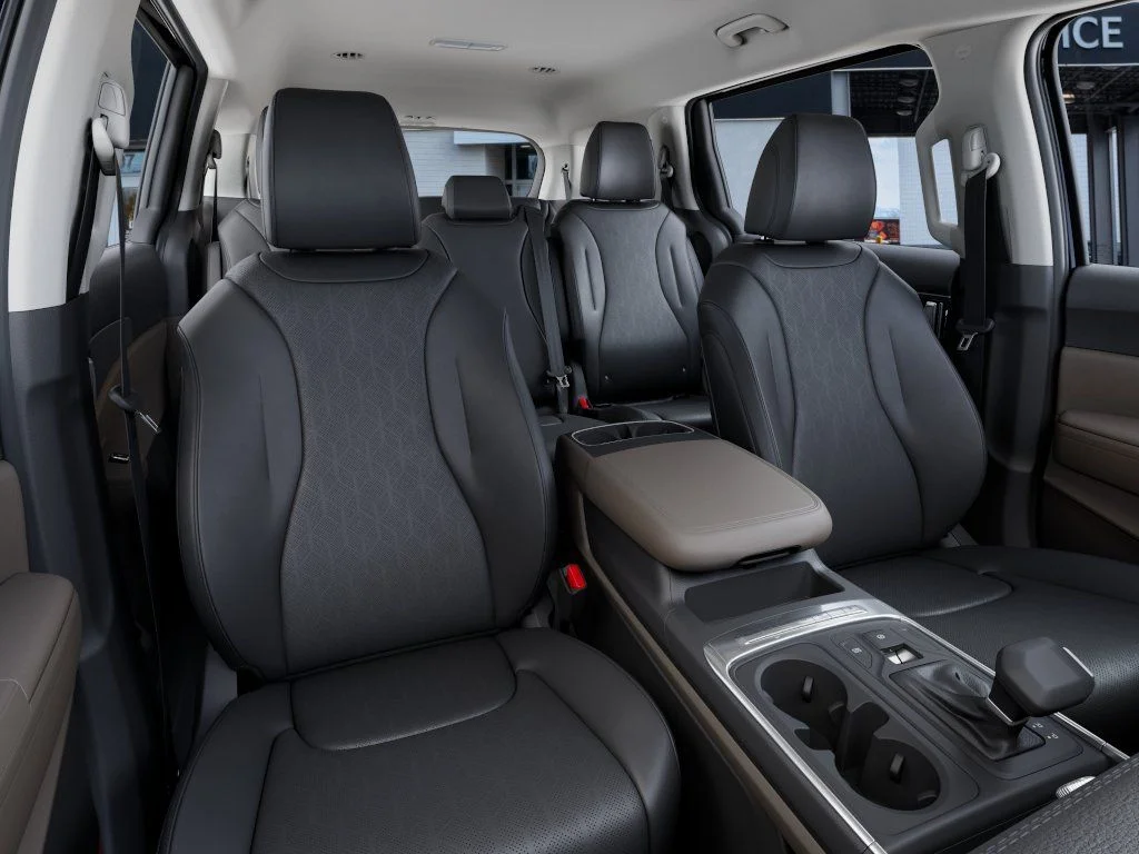 New 2027 Deep Chroma Blue Kia LXS image 15