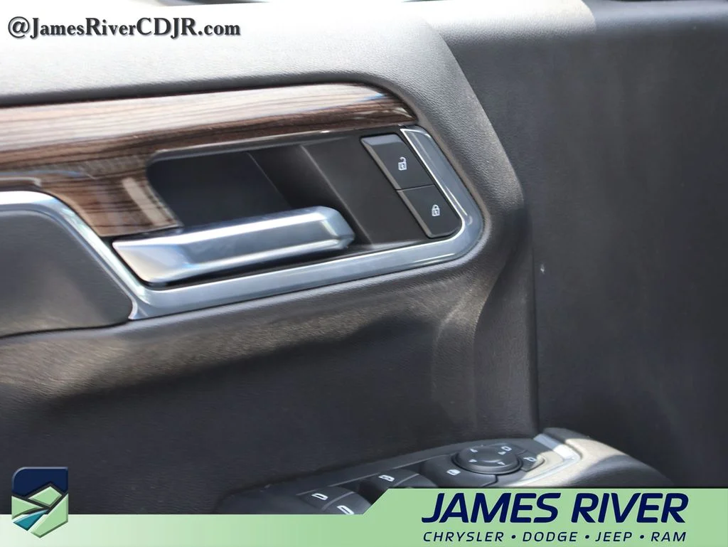 2023 Chevrolet Silverado 1500 RST - Photo 21