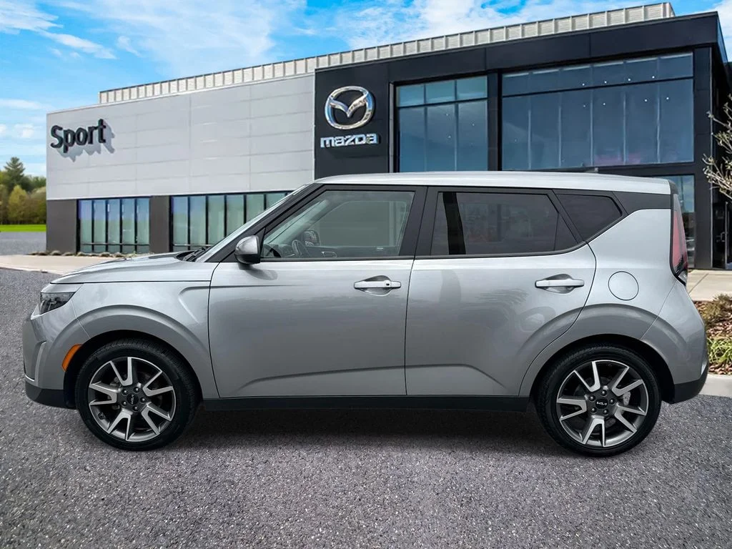 Used 2024 Gray Kia EX image 6