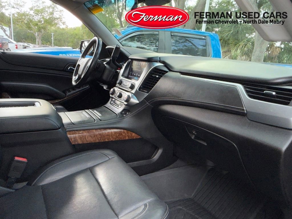 Used 2019 SHADOW GRAY METALLIC Chevrolet Premier image 6