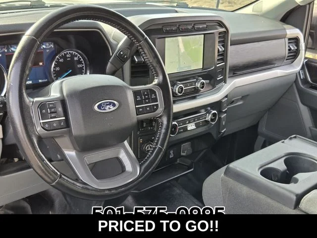 Used 2022 White Ford XLT image 11