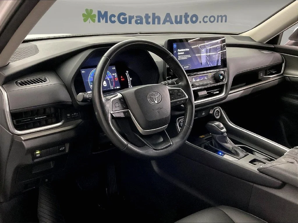 Certified Used 2024 Beige Toyota XLE image 17