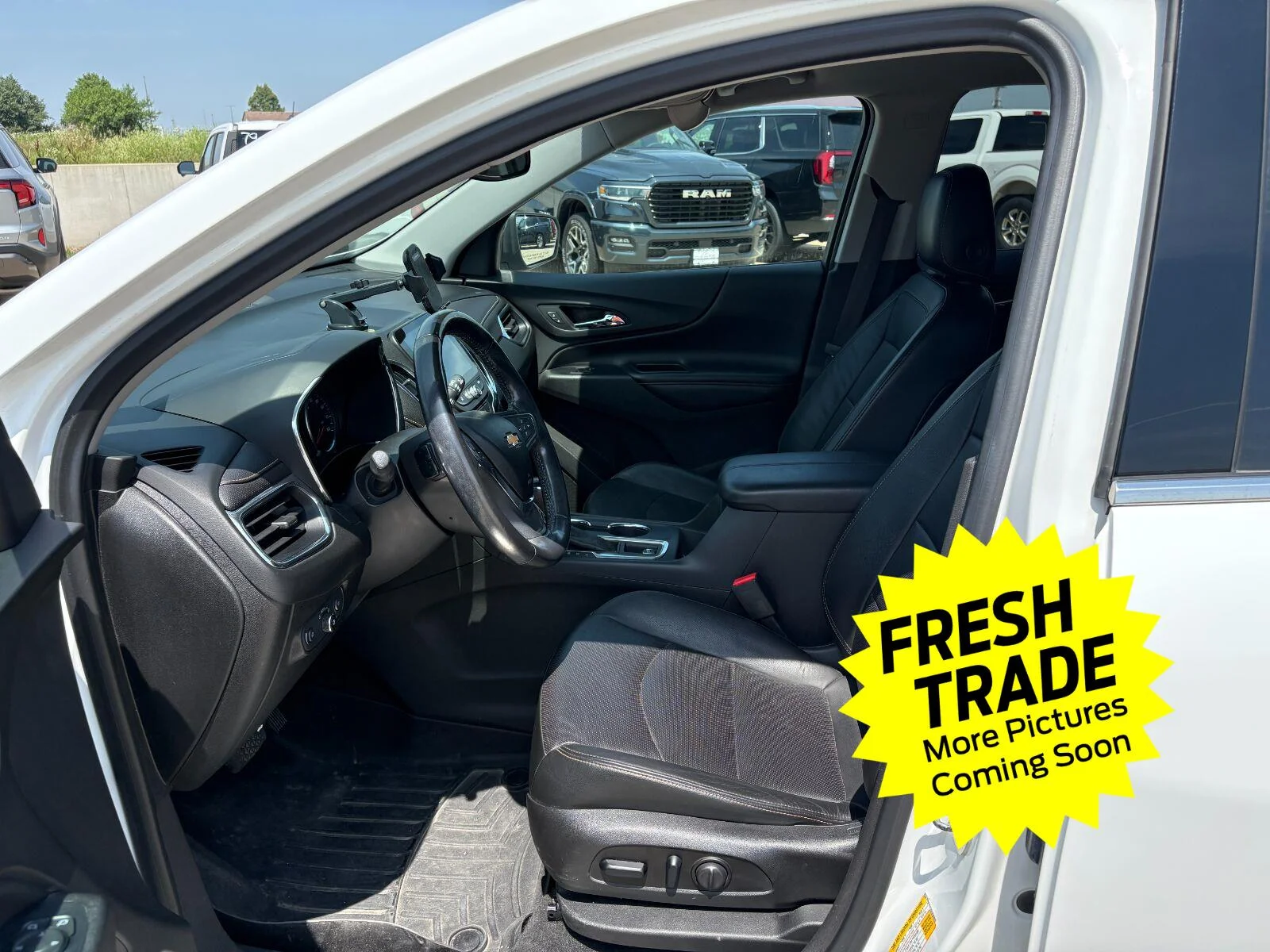 Used 2018 Summit White Chevrolet Premier image 10