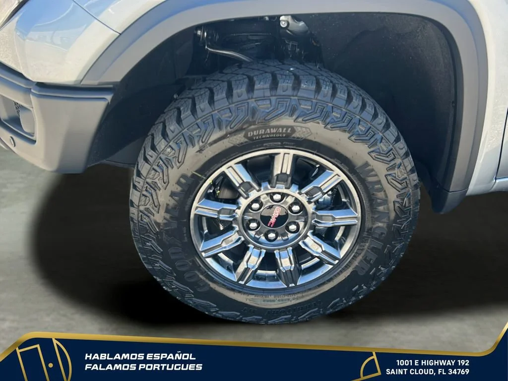 New 2026 Sterling Metallic GMC AT4X image 10