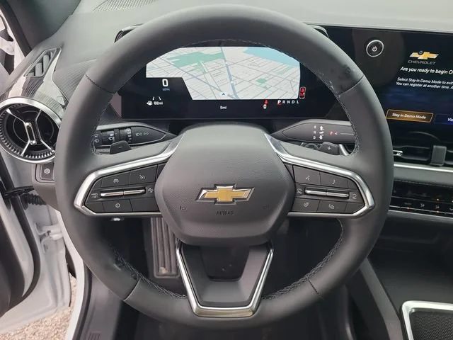 New 2027 Summit White Chevrolet LT image 26