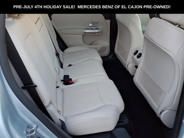 Used 2026 Silver Mercedes-Benz GLB 250 image 21