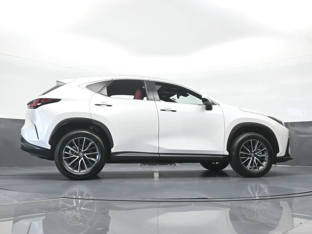Used 2025 White Pearl Lexus 350 Premium image 63