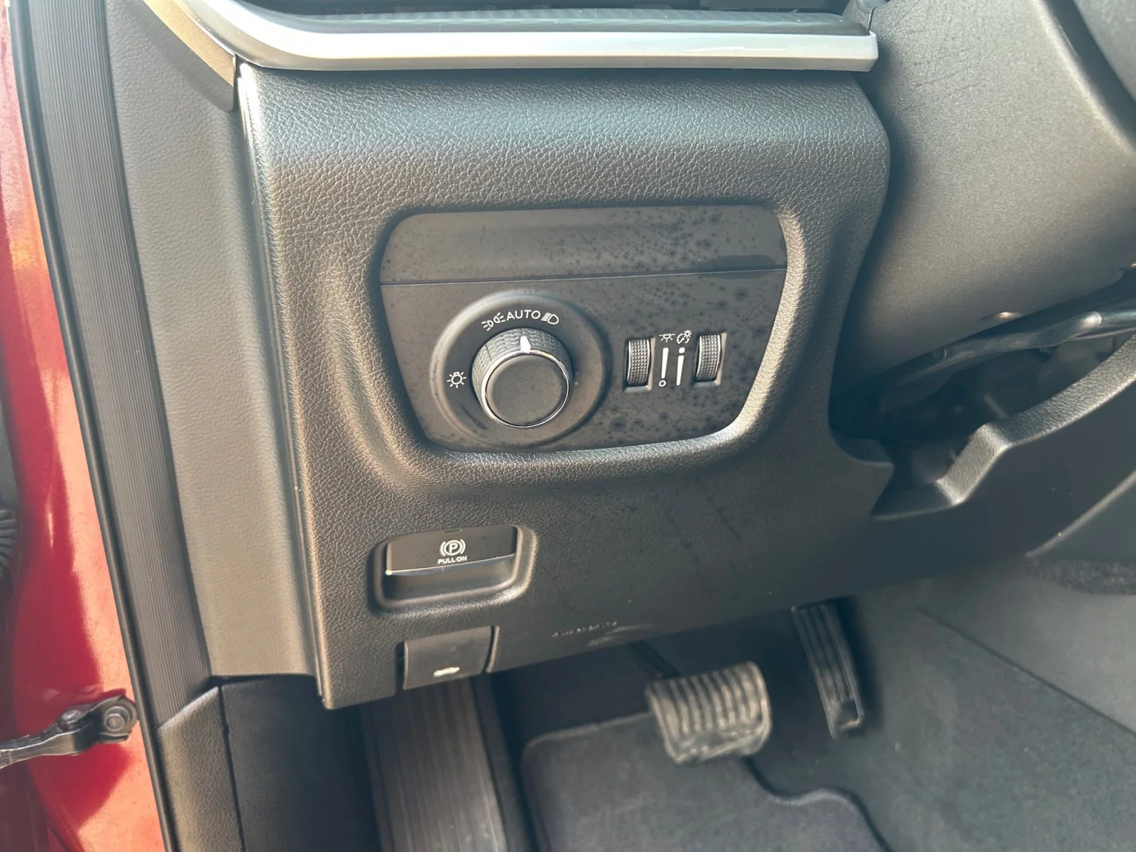 Used 2025 Red Jeep Altitude LOW MILEAGE! image 15