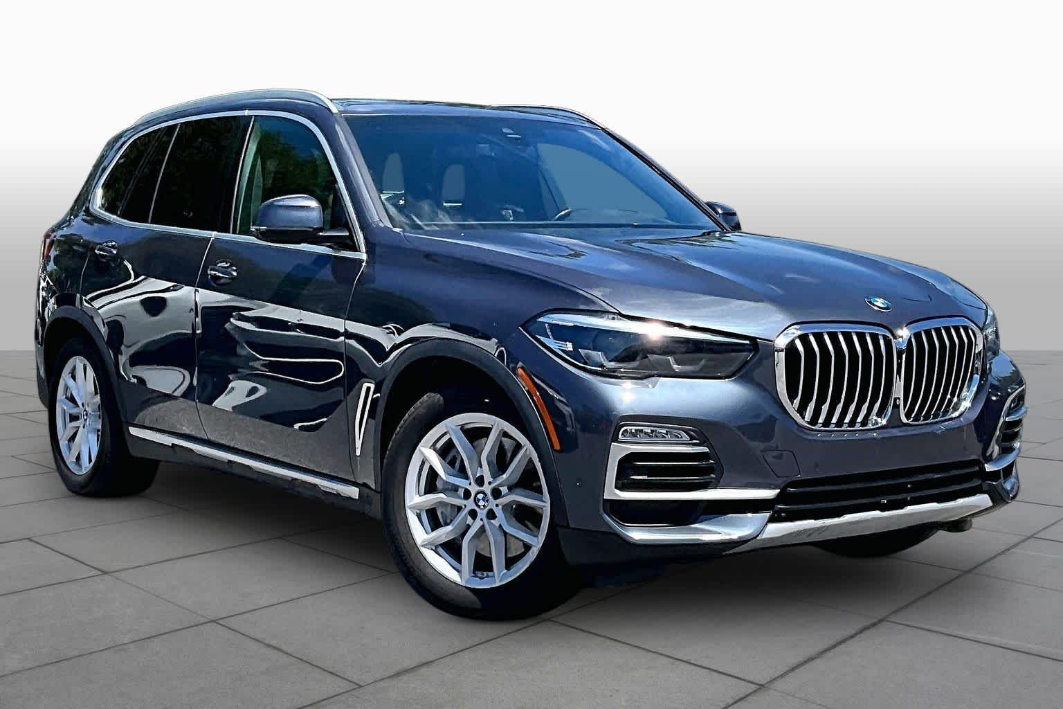 Used 2021 Arctic Gray Metallic BMW xDrive45e image 3