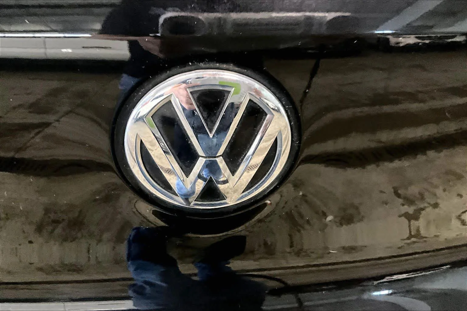 Used 2017 Deep Black Pearl Volkswagen S image 29