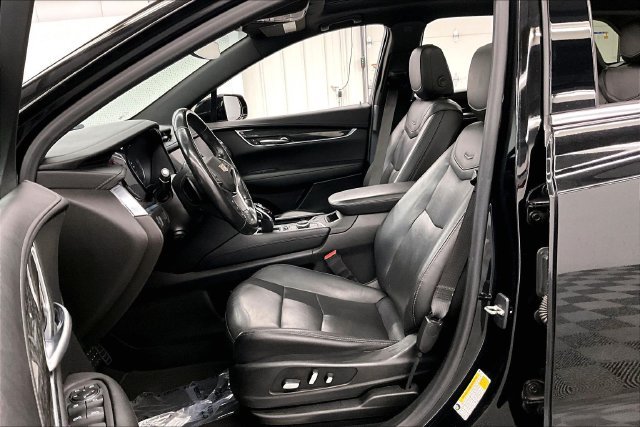 Used 2021 Stellar Black Metallic Cadillac Premium Luxury image 24