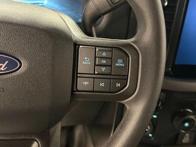 Used 2025 Gray Ford XL image 19