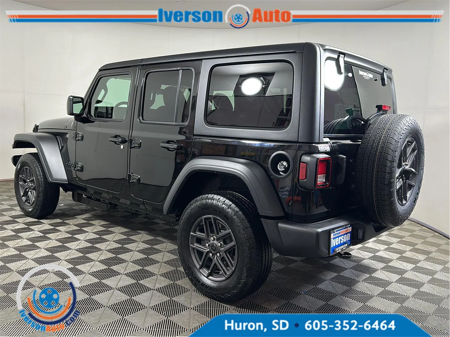 New 2027 Black Clear-Coat Paint Jeep Sport S image 6