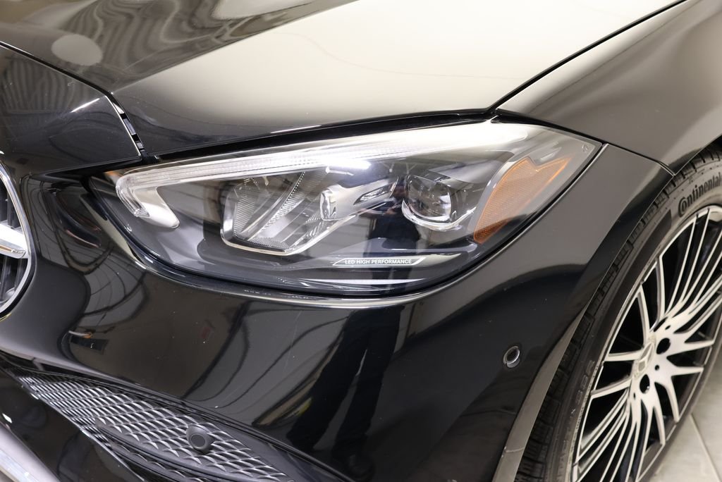 2026 Mercedes-Benz C-Class Sedan C 300 - Photo 9