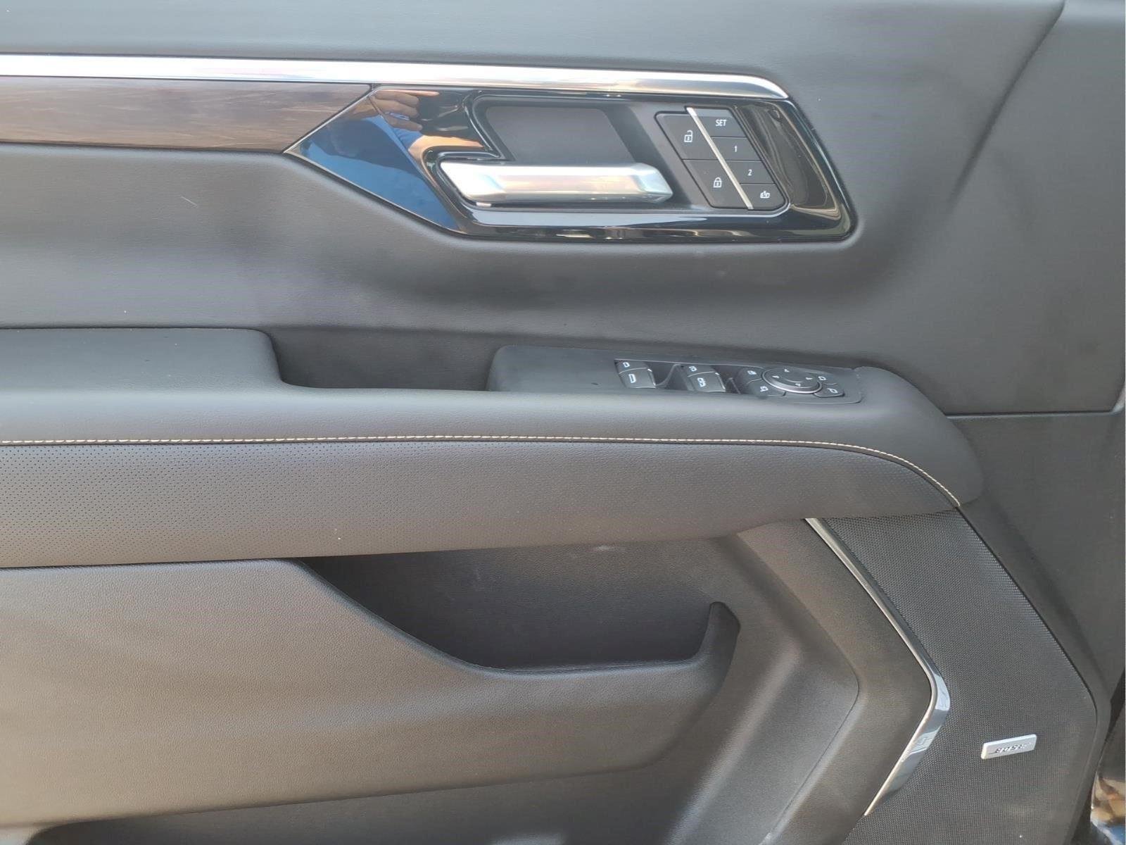 2026 Chevrolet Tahoe Premier - Photo 17