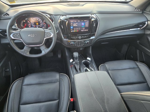 Used 2023 Beige Chevrolet Premier image 9