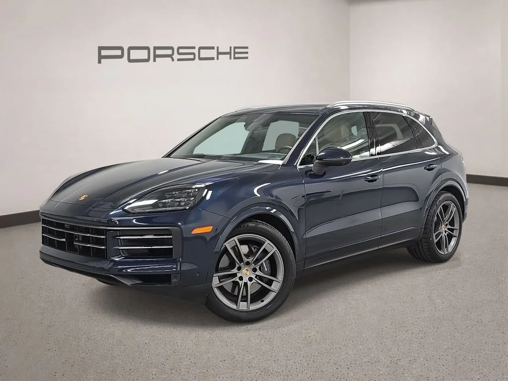 2024 Porsche Cayenne -'s photo
