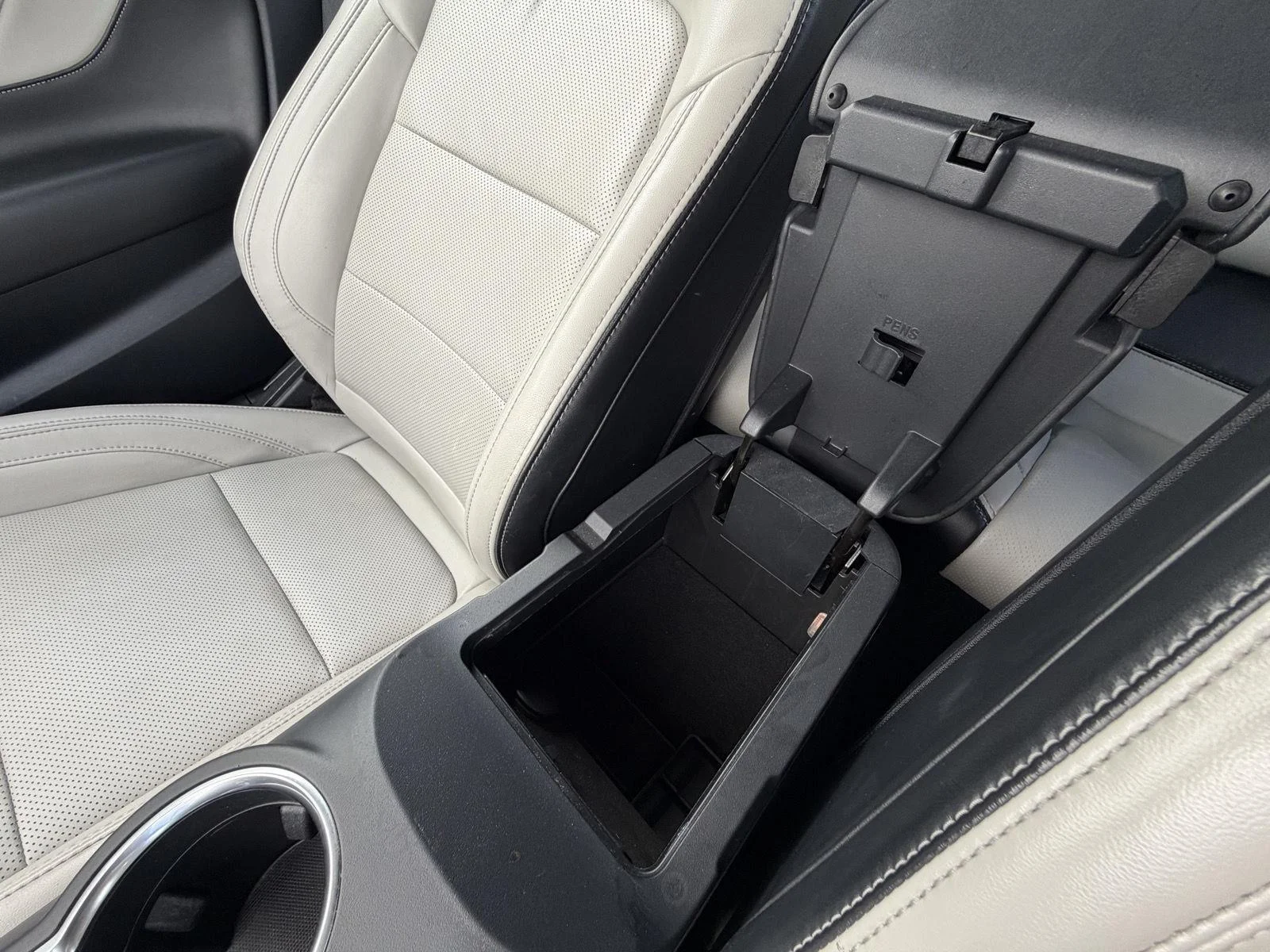 Used 2024 Dark Matter Gray Ford EcoBoost Premium image 13