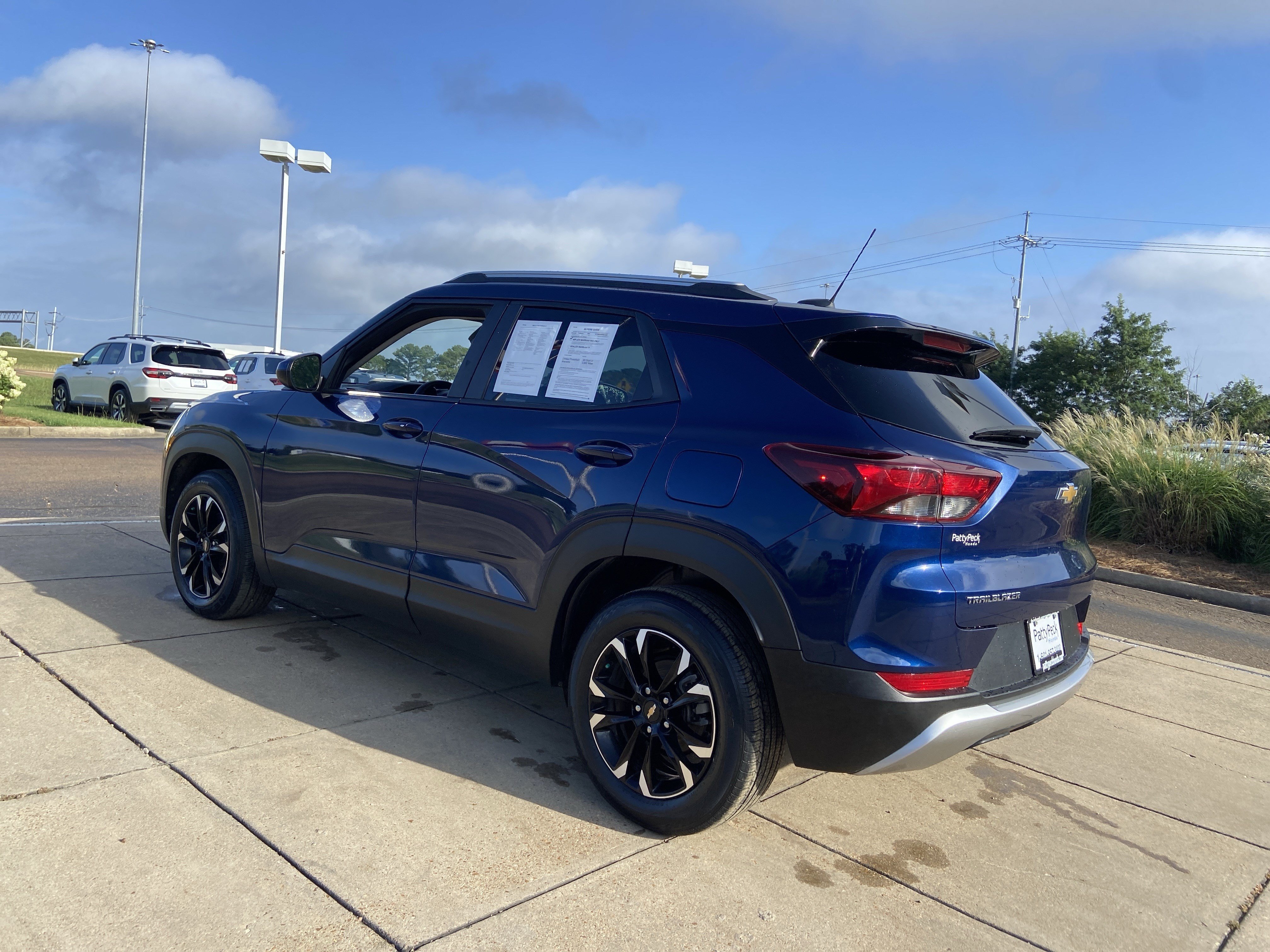 Used 2023 Blue Glow Metallic Chevrolet LT image 8