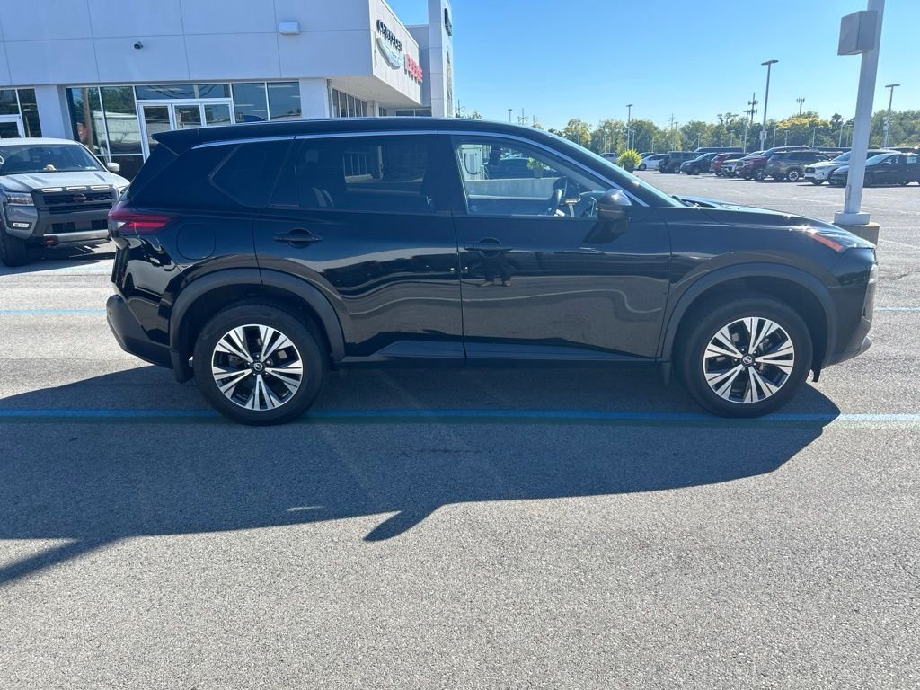 Used 2021 Black Nissan SV image 7
